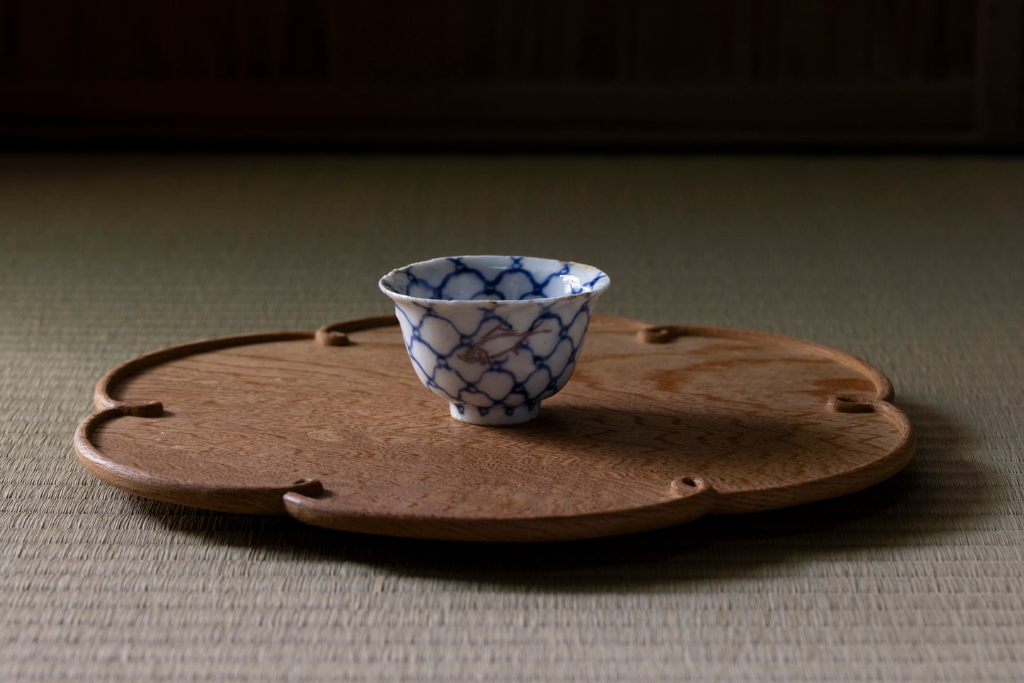 Kosometsuke Sake cup with Fishing net design